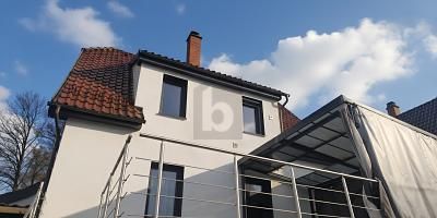 MAISON INDIVIDUELLE MODERNISÉE AVEC JARDIN ENSOLEILLÉ – 1767354287_2b2a6a.jpg