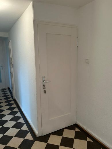 Tür zur Speichertreppe