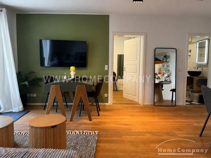 City-Apartment mit traumhafter Dachterrasse im Herzen Münchens – 49ddd3c8fa2201362a8df9ed06fbcd6988221460.jpg