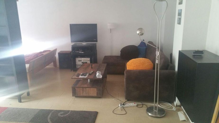 Erdgeschoßwohnung im EFH/ZFH mit Terasse/Garten – Foto 2