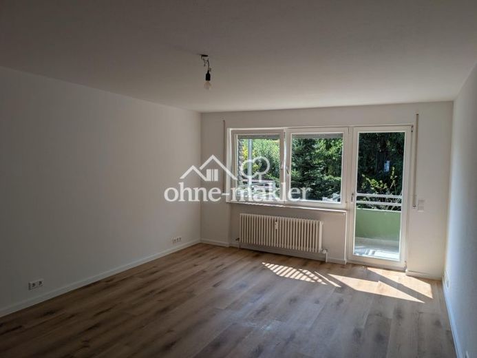 Yüksek kaliteli komple yenilenmiş balkonlu ve garajlı 3 odalı daire – Fotoğraf 1