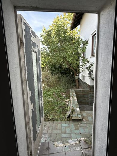 Garage zum Garten & Souterrain