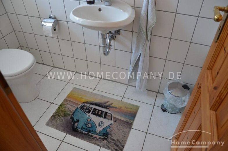 Großes Haus, möbliert, 6 Zimmer, Terrasse /Garten, Balkon, geeignet für bis zu 6 bis 8 Personen. – c3d0971bed557a89f0feb31ef1970484b90cabd1.jpg