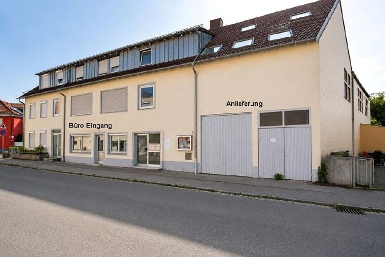 300 m² Gewerbefläche in 88250 Weingarten – Büro, Showroom, Lager & Versand – Foto 1