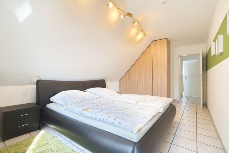 Helle Wohnung mit eigenem Eingang, Balkon und viel Komfort zum Wohlfühlen, Internetzugang möglich – 501f0b921239af62b740c354e705aba0fb8818f1.jpg