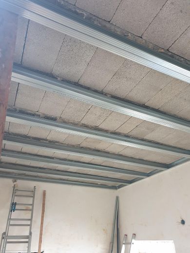 Einfamilienhaus für Handwerker oder Selbermacher – Decke Flur