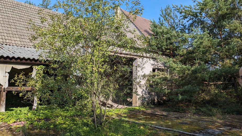 Baugrundstück für Naturliebhaber – altes Wohnhaus 
