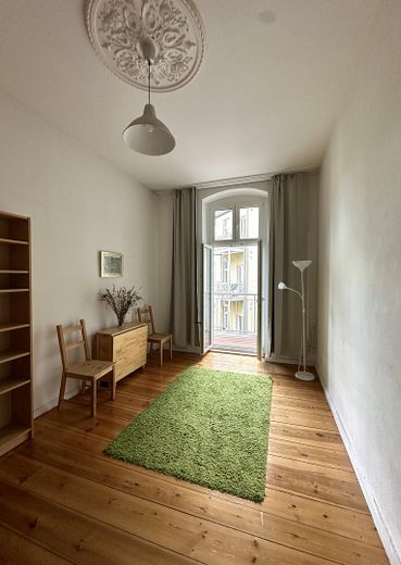 Luminoso appartamento arredato in edificio d’epoca con balcone a Berlino-Friedenau – Schlafzimmer 1