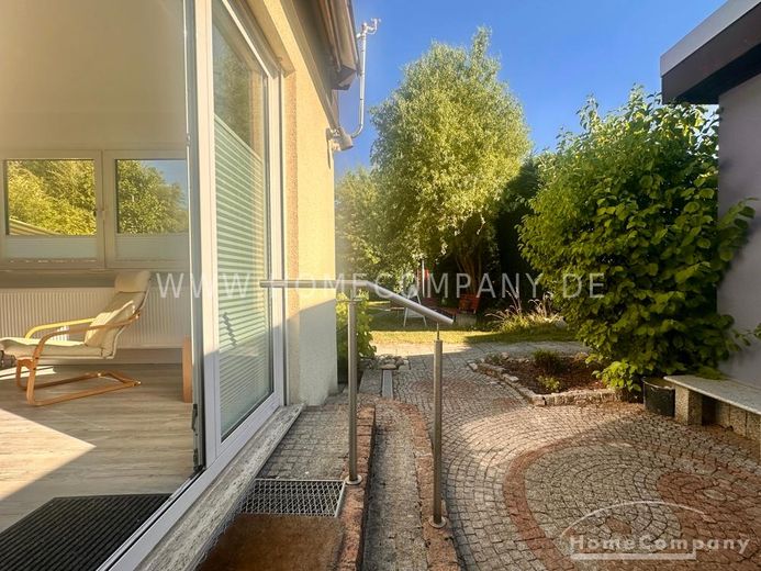 Helle Wohnung mit Terrasse in ruhiger Bungalow-Lage – Perfekt für Singles! – ae422e93a096d0b0c34010556e4749897aedd07e.jpg