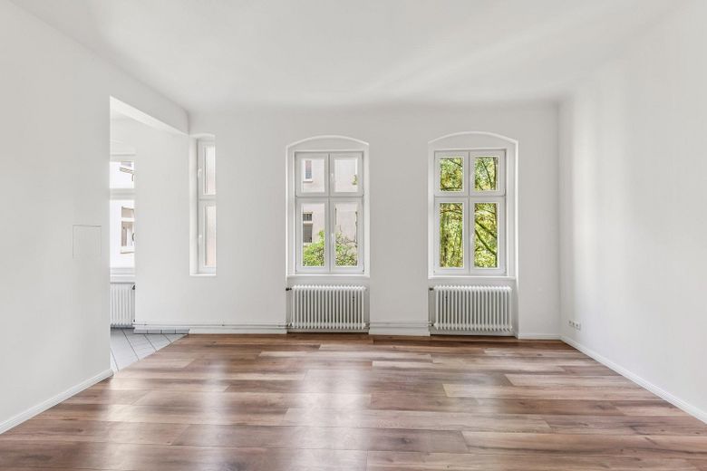 Helle 1-Zimmer-Wohnung, 2026 renoviert, sofort bezugsfrei in Berlin-Neukölln – Wohnraum