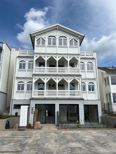 Exklusive - Neubau - Ferienwohnung mit Meerblick – Hausansicht