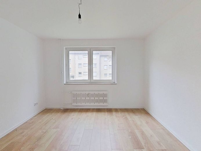 Sanierte 3-Zi.-Whg. mit BALKON in Bielefeld-Brackwede – Ansicht I: Schlafzimmer I