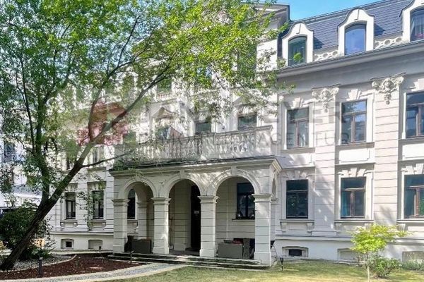 LEIPZIG-WALDSTRASSENVIERTEL * GEORGI MANUFACTURER'S VILLA * FULLY FURNISHED APARTMENT