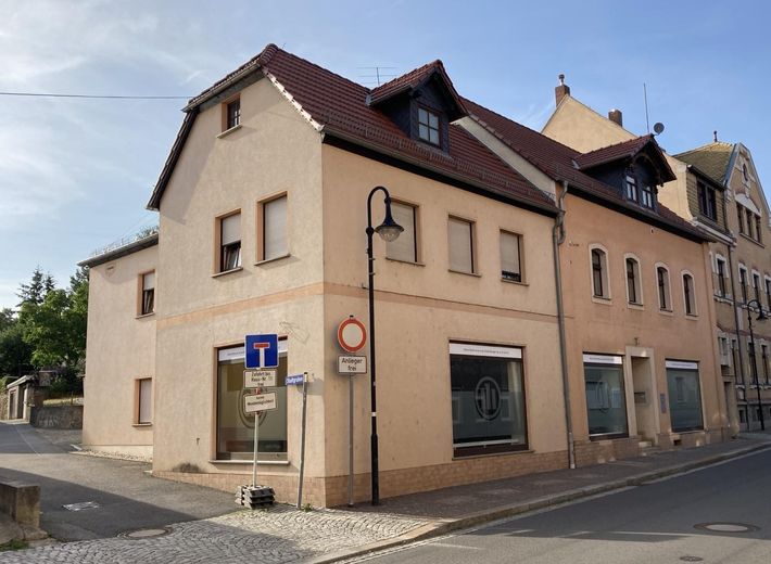 Straßenansicht