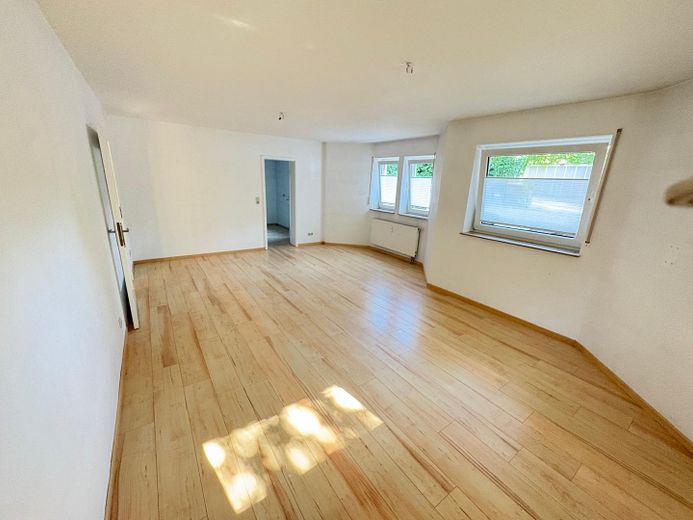 Göttingen-Ostviertel: En iyi konumda büyüleyici iki odalı daire – Wohnzimmer