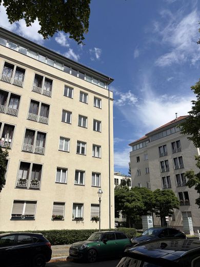 BOŞ! City-West'te büyüleyici 2,5 odalı daire - Sahibinden satış – Hausansicht