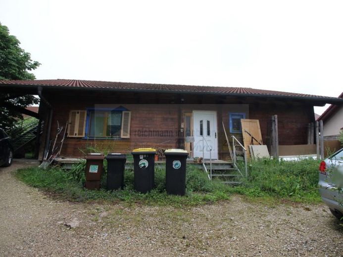 Senza provvigione! Casa unifamiliare con posto auto coperto a Geisingen-OT Gutmadingen – Foto 1