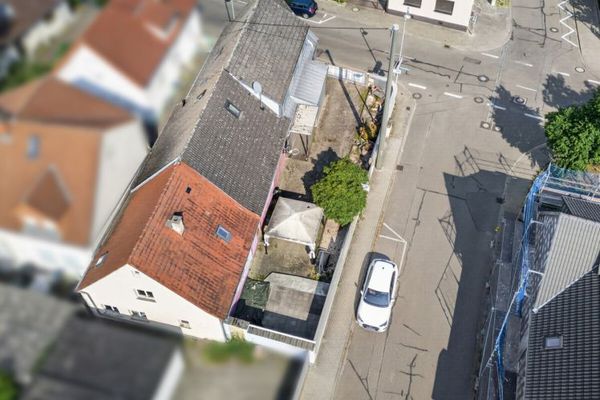 Sanierter Altbau oder Freiraum für Neubau: Ihr neues Zuhause mit maximaler Gestaltungsfreiheit