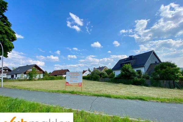 Panoramablick über Hof ! Ihr Bauplatz in Toplage – Nähe Wartturm!