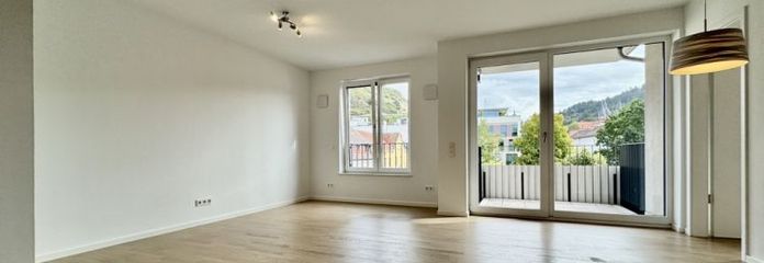 +++ Appartement moderne de 2 pièces avec cuisine équipée et balcon +++