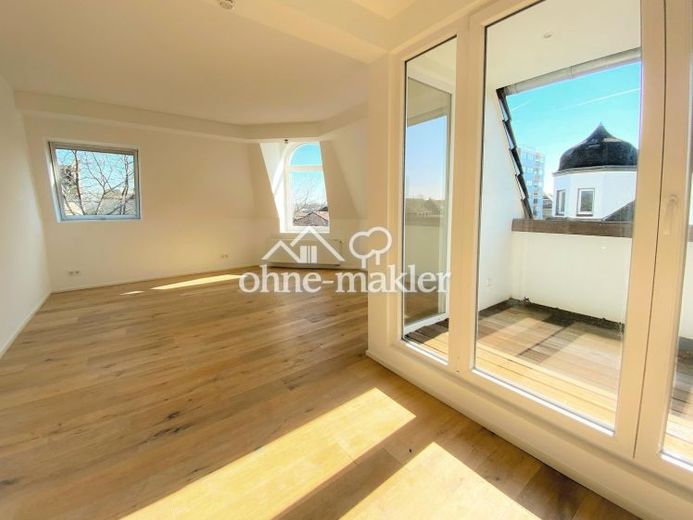 Exklusive 4-Zimmer-Maisonette-Wohnung im Dachgeschoss mit 2 Balkonen – Rüttenscheid – Foto 1