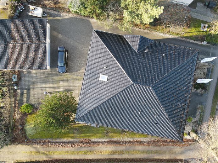 Casa residenziale e commerciale rappresentativa, non affittata, su terreno di 948 m² – Foto 9