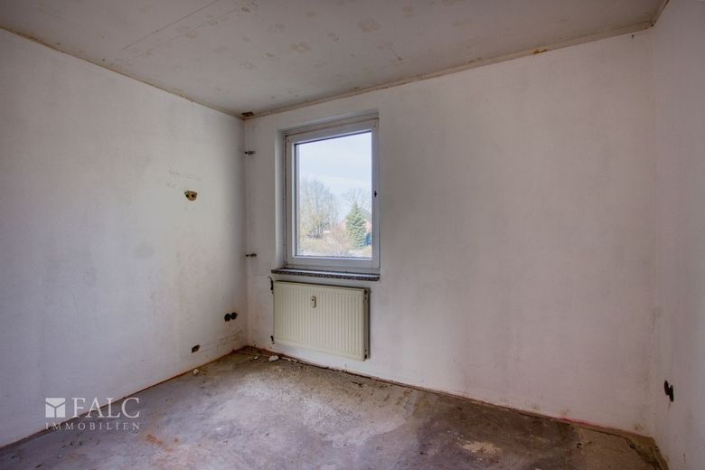 Provisionsfrei: Mehrfamiliendoppelhaus mit 10 Wohneinheiten - attraktives Entwicklungspotenzial – Haus B - Zimmer3