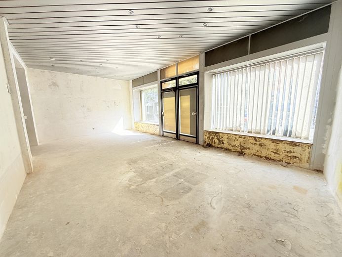 Großzügige Gewerbefläche mit vielen Möglichkeiten (teilbar) in zentraler Lage von Bingen – Bereich vorne
