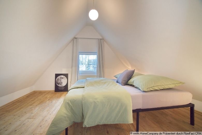 Hochwertige Maisonette-Wohnung mit Balkon, Klimaanlage  &  Stellplatz in Toplage – e270b6d22eed26ef83347fb14fcbb6880e5fc83f.jpg