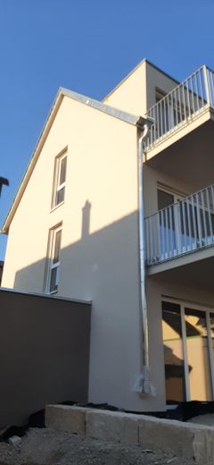 Appartamento di 4 locali al 1° piano - abitare moderno nel centro di Esslingen-Zell – Balkon 1. OG