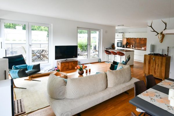 Repräsentatives und lichtdurchflutetes Penthouse in der Menterschwaige