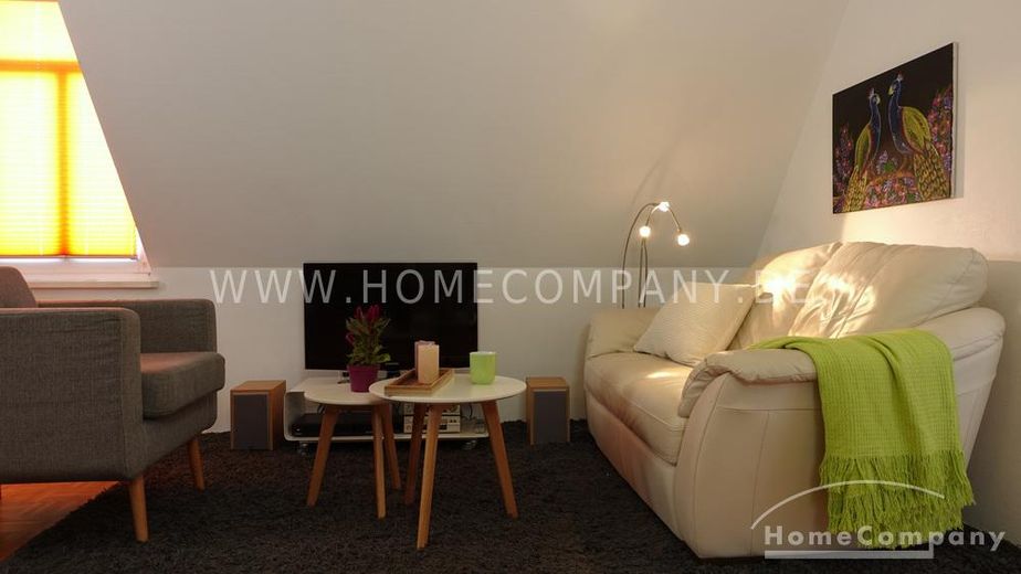 27987 HomeCompany Möbliert/Furnished Dachgeschoss-Wohnung in Leipzig-Schleußig max. 2 Personen – 51854c54d65a8f65030acc602e8888b66f64267a.jpg