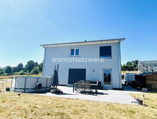 *Energieeffizienzhaus der Extraklasse - Einziehen statt bauen!* – Rückseite 1