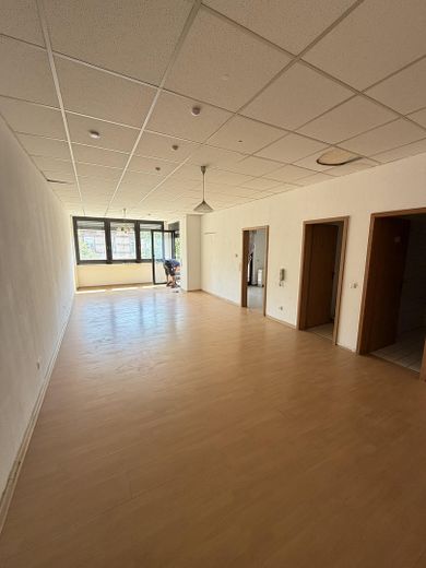 Charmante 2-Zimmer-Wohnung mit Balkon und Einbauküche in Wald-Michelbach – Foto 2