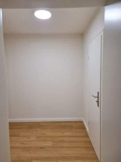 Attraktive Souterrain-2 Zi-Wohnung  88 qm in Jugenstil-Villa zu vermieten – 1. Flur Bild 2