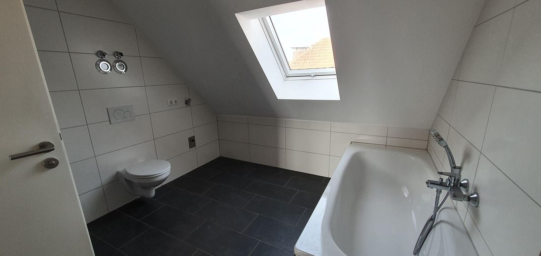 Traumhafte Maisonette-Wohnung in stilvoller Stadtvilla inklusive Einbauküche – फोटो 11