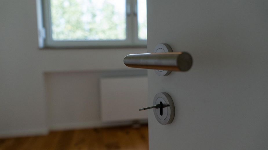 Erstbezug nach Kernsanierung inkl. Alpenblick - Perfekt für Familie oder WG – Neue Innentüren