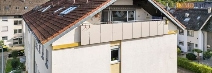 IMMORath.de - 4-Zimmerwohnung im Dachgeschoss mit Balkon in Hugstetten