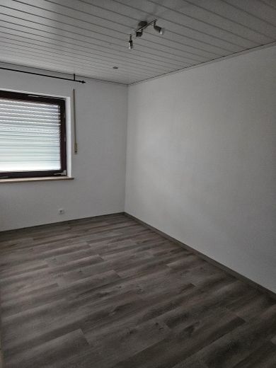 Doppelhaushälfte in Neuburg-Herrenwörth zur Vermietung – Foto 7