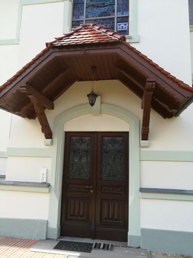 Modernisierte Jugendstilvilla – Hauseingang 