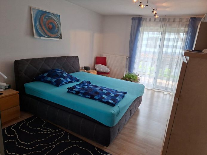DHH Königsbrunn – Großes Schlafzimmer