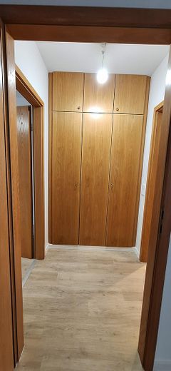 Einbauschrank geschlossen