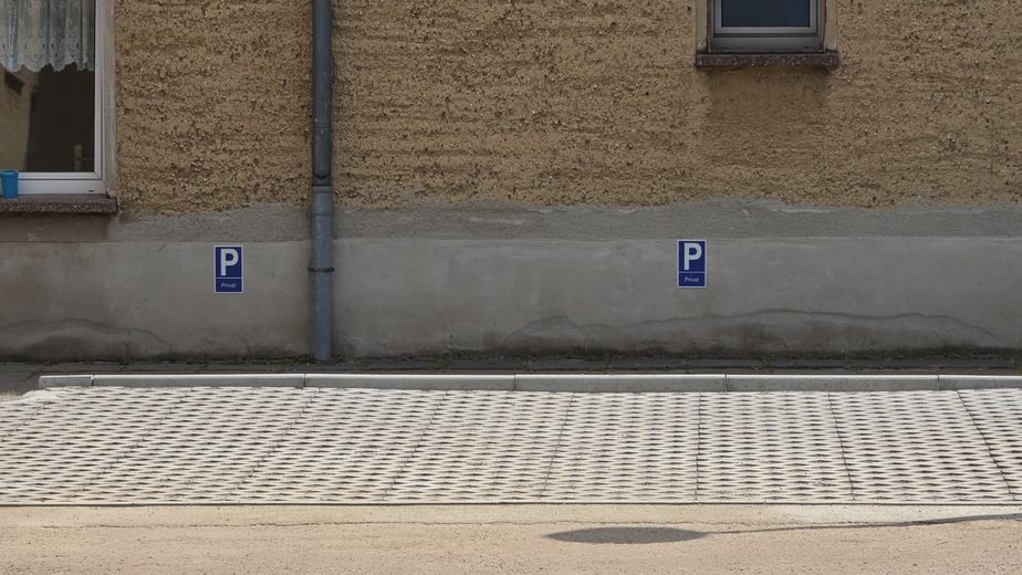 Helle, renovierte 3 Zimmerwohnung inkl. Küche + eigenem Gartenabteil + Stellplatz – Foto 10