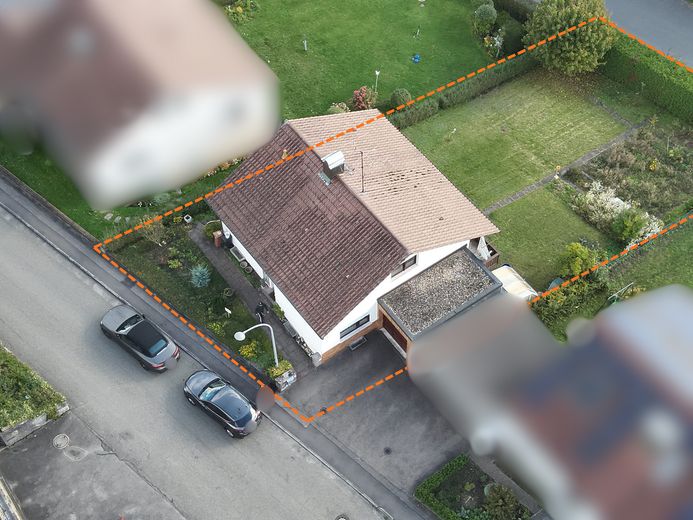 Großzügiges - freistehendes - Einfamilienhaus mit Garten - Privatverkauf ohne Maklerprovision – Luftaufnahme - Nordwestseite