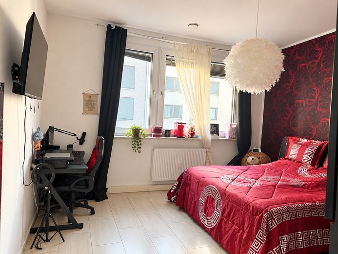 114 m² Loftwohnung mit hohen Decken, Einbauküche, Balkon & Garage – zentral in Pforzheim – Schlafzimmer