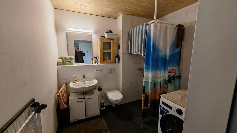 2 Zimmer Wohnung Nr. 122 im Hubland mit EOF Förderung Stufe 2/3 – Bad