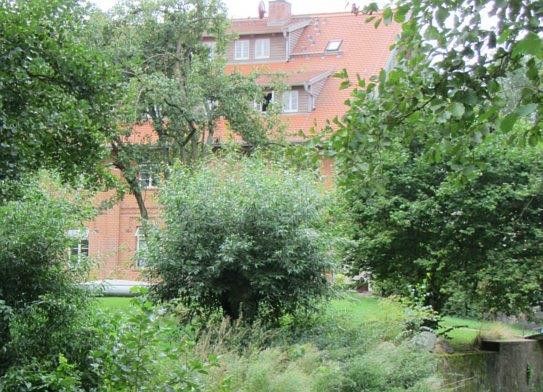 Rückansicht vom Mühlenbach aus