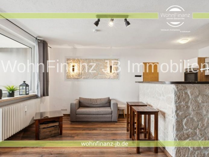 Über den Dächern des Siegfriedviertels – sonnige 2-Zimmer-Wohnung mit Loggia & Aufzug – Foto 1