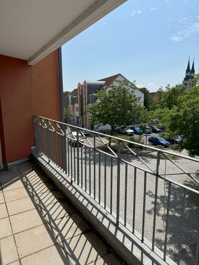 Großzügige 3-Raum Wohnung in Elbnähe – Balkon