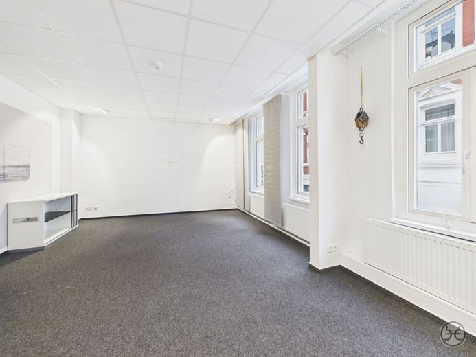 Neuer Preis // Hochwertige Gewerbefläche in zentraler Innenstadlage // Fußgängerzone // Oldenburg – CAM05560G0-PR0017-STILL021
